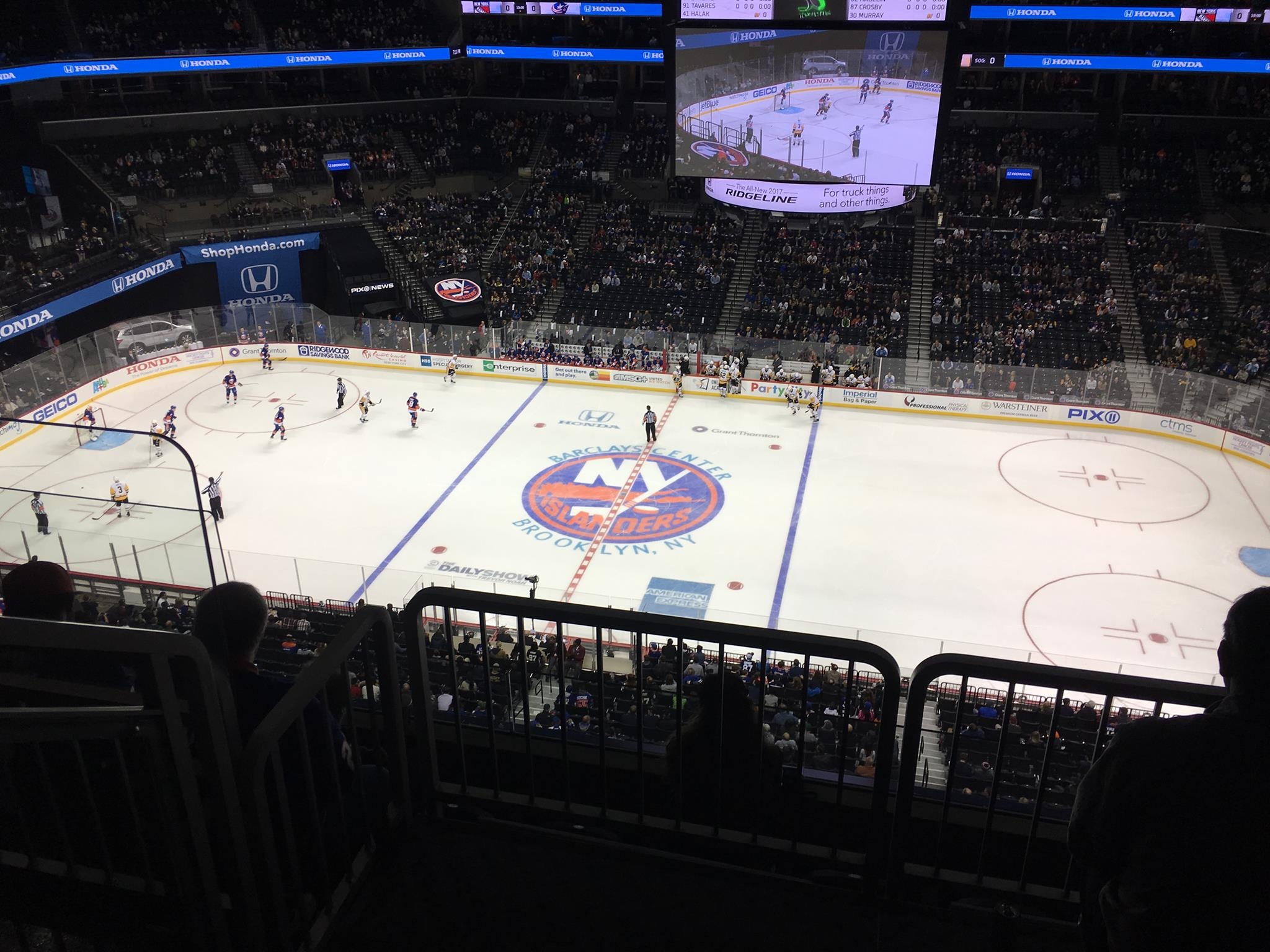 33 Hotel Seaport Manhattan Budget Hotels NYC Cheap Hotel Rooms Hockey Game 6