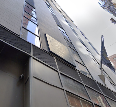 Manhattan Budget Hotels NYC cheap stays places Things to do 4 Points FiDi